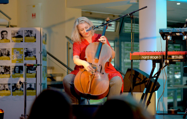 Dorota Barová