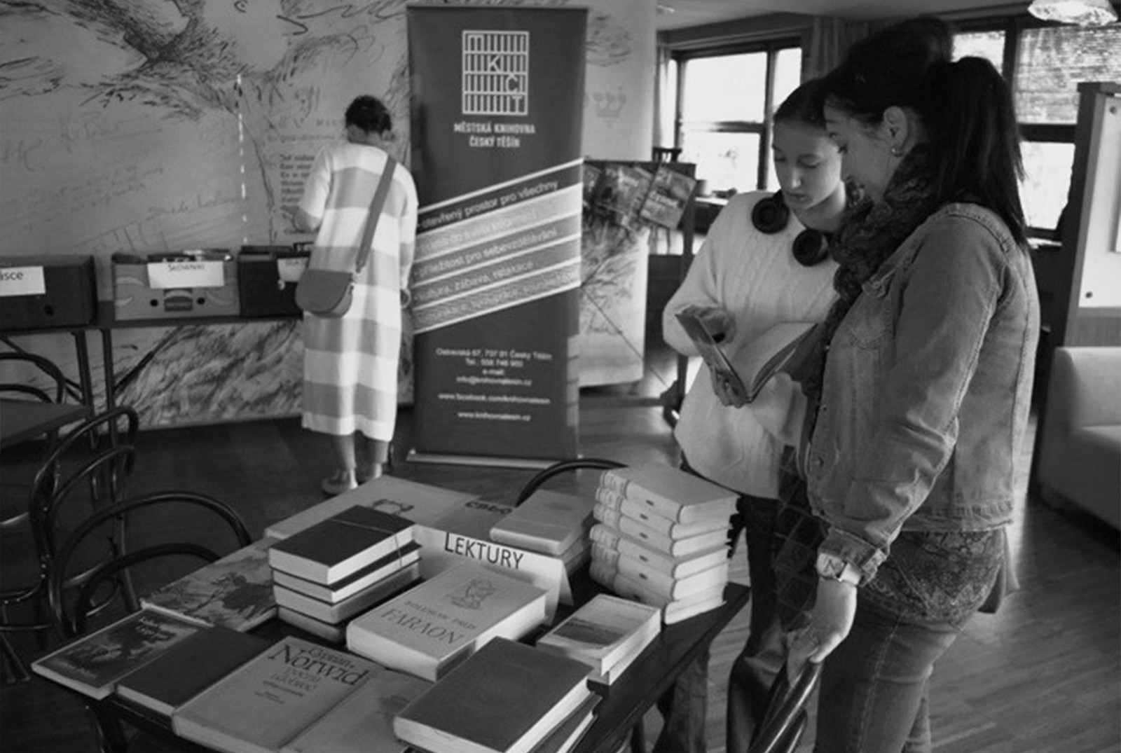 Knižní piknik / Piknik z książką